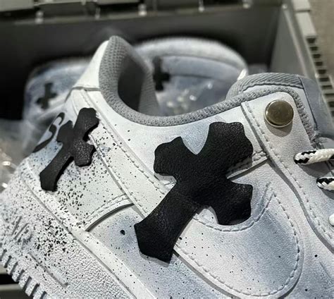 air force one with crosses